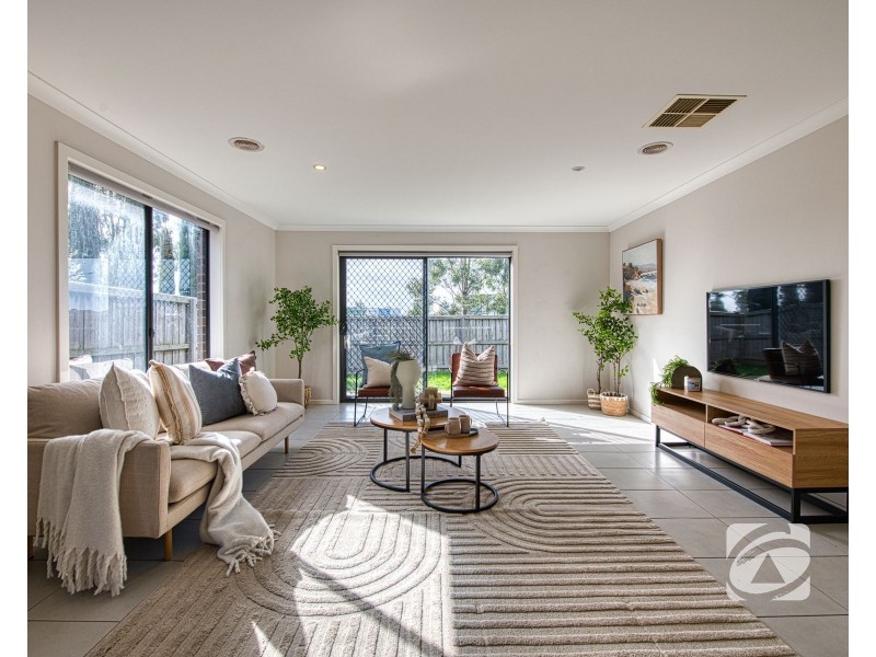 4 Green Gully Road, Clyde VIC 3978