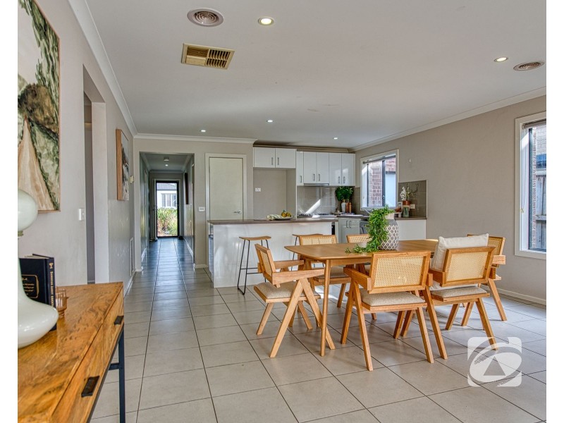 4 Green Gully Road, Clyde VIC 3978
