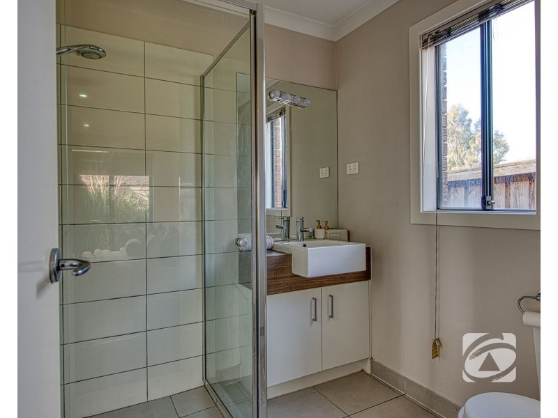 4 Green Gully Road, Clyde VIC 3978