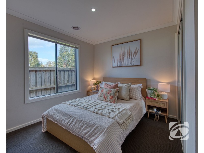 4 Green Gully Road, Clyde VIC 3978