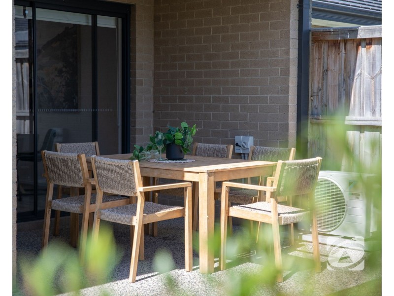 30 Mortlake Drive, Officer South VIC 3809