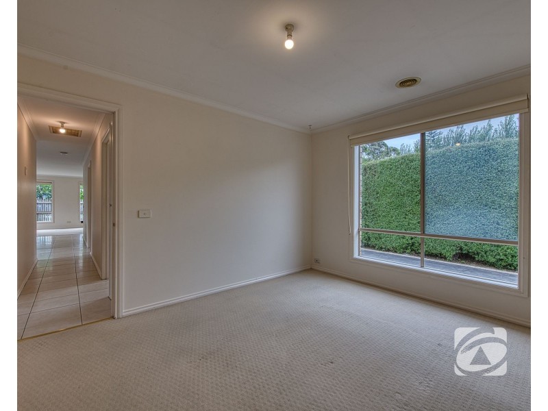 1/567 Princes Highway, Narre Warren VIC 3805