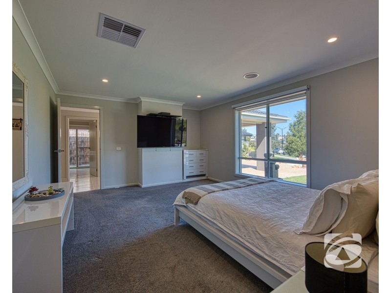 110 Kenneth Road, Officer VIC 3809