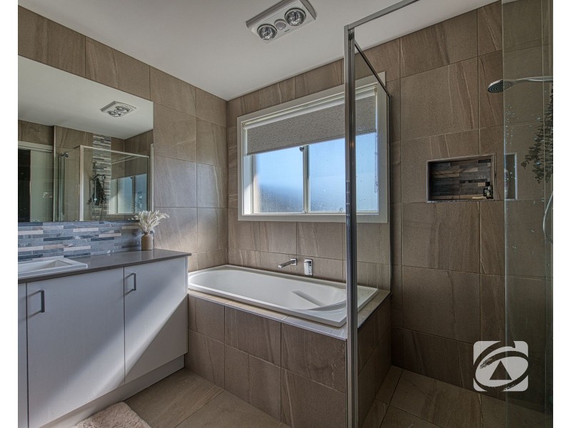 110 Kenneth Road, Officer VIC 3809