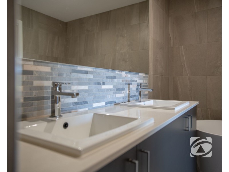 110 Kenneth Road, Officer VIC 3809
