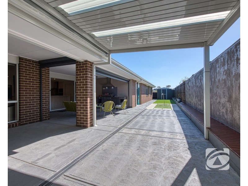110 Kenneth Road, Officer VIC 3809