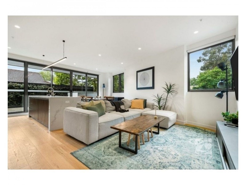 1/26 Langmore Lane, Berwick VIC 3806