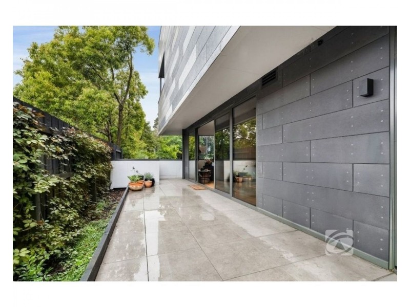 1/26 Langmore Lane, Berwick VIC 3806