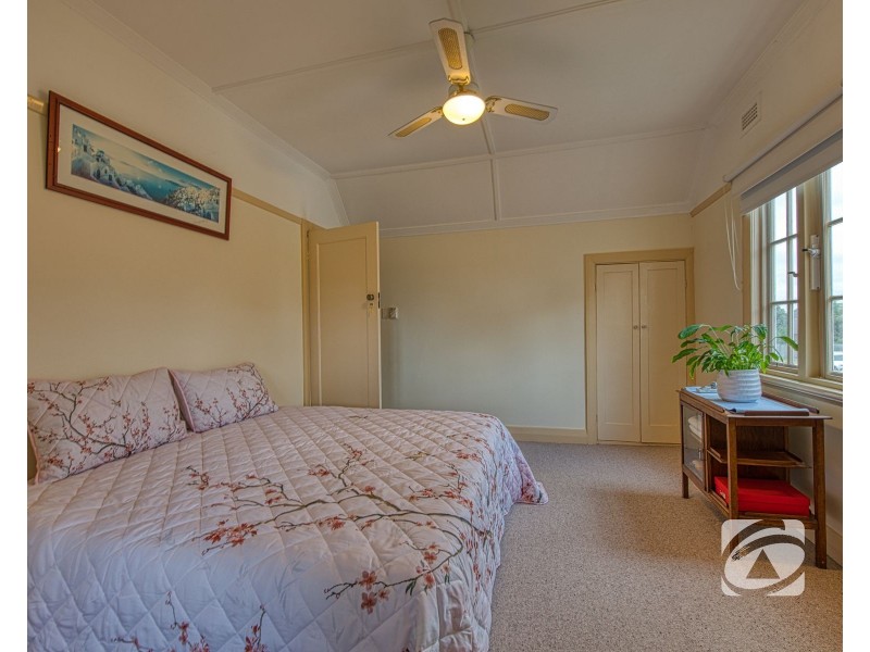 9 Dargo Close, Narre Warren South VIC 3805