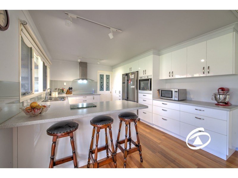 16 Latta Road, Nar Nar Goon VIC 3812