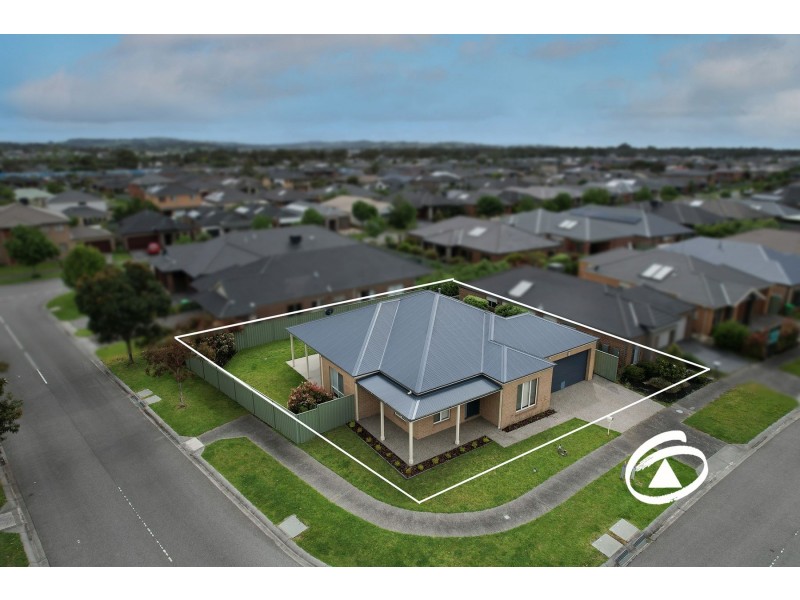 5 Ivy Leaf Road, Pakenham VIC 3810