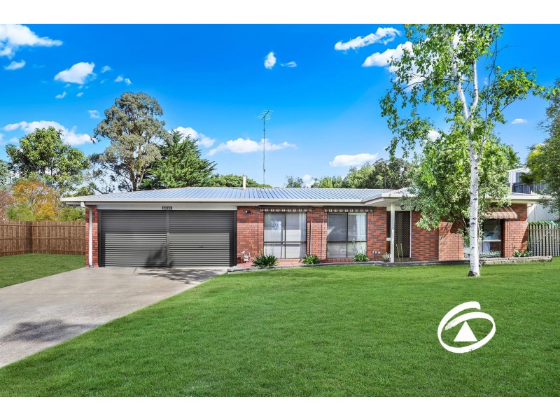 1 James Court, Drouin VIC 3818