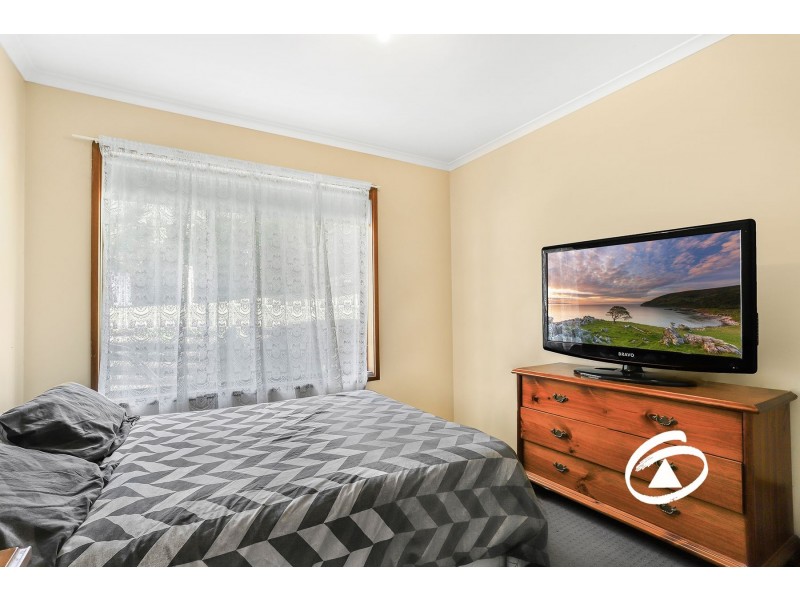 1 James Court, Drouin VIC 3818