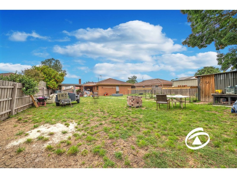 5 Parman Avenue, Pakenham VIC 3810