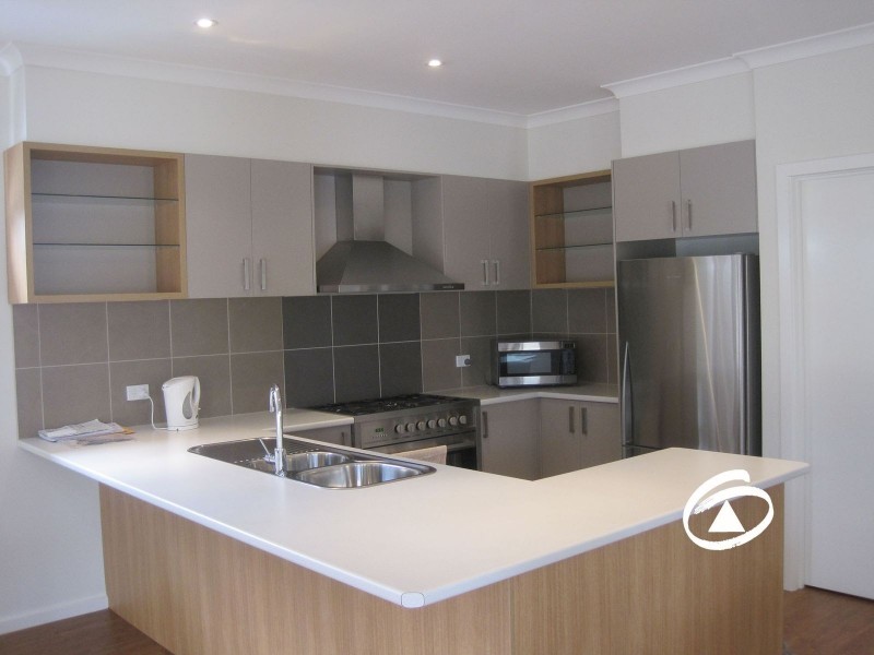 7 Portland Road, Pakenham VIC 3810