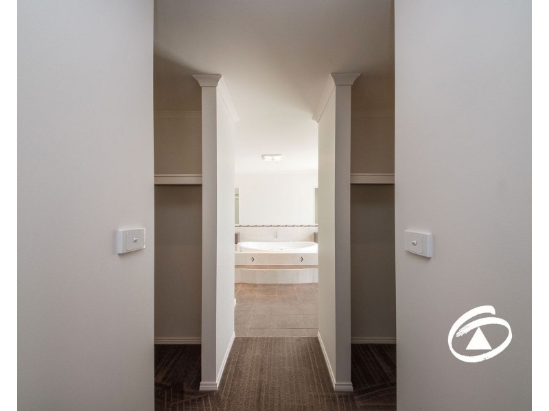 5 Kerferd Street, Berwick VIC 3806