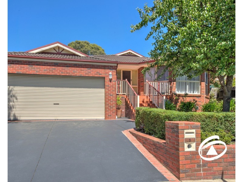 5 Sue Place, Berwick VIC 3806