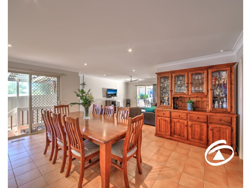 5 Sue Place, Berwick VIC 3806