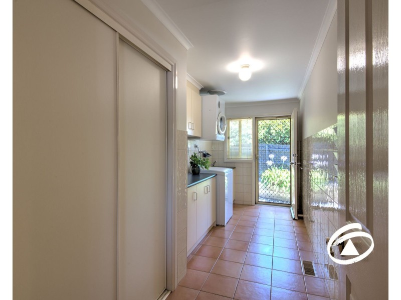 5 Sue Place, Berwick VIC 3806