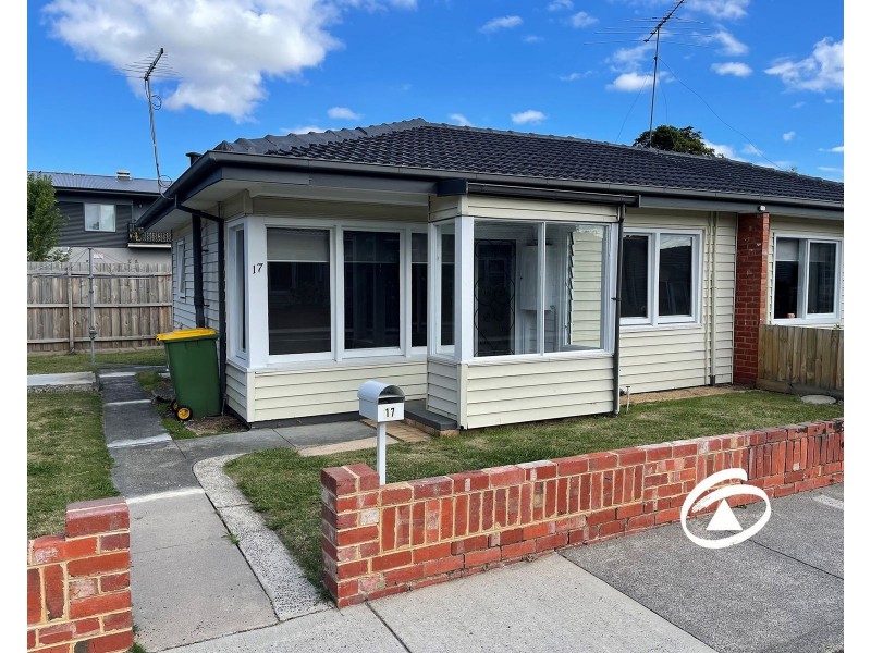 17 Dame Pattie Avenue, Pakenham VIC 3810