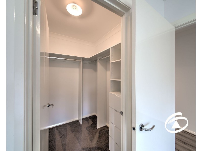 48 Corymbia Promenade, Pakenham VIC 3810