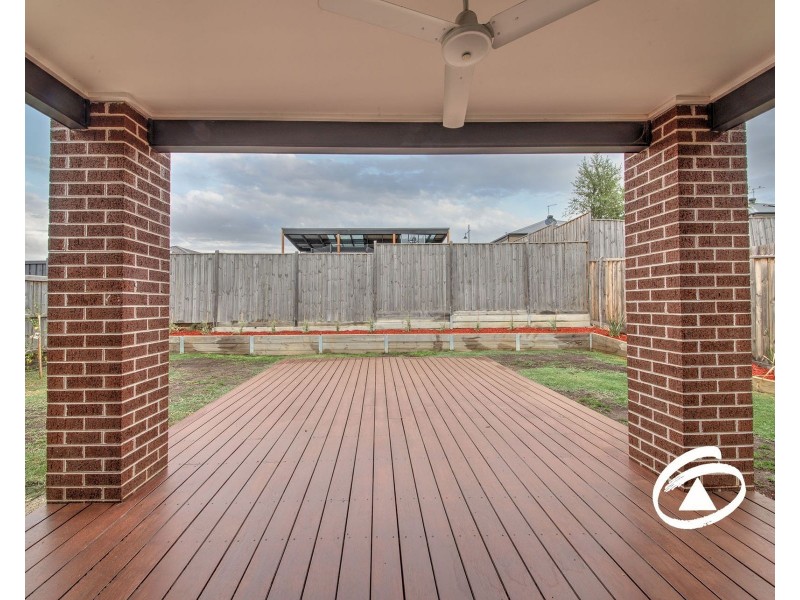48 Corymbia Promenade, Pakenham VIC 3810