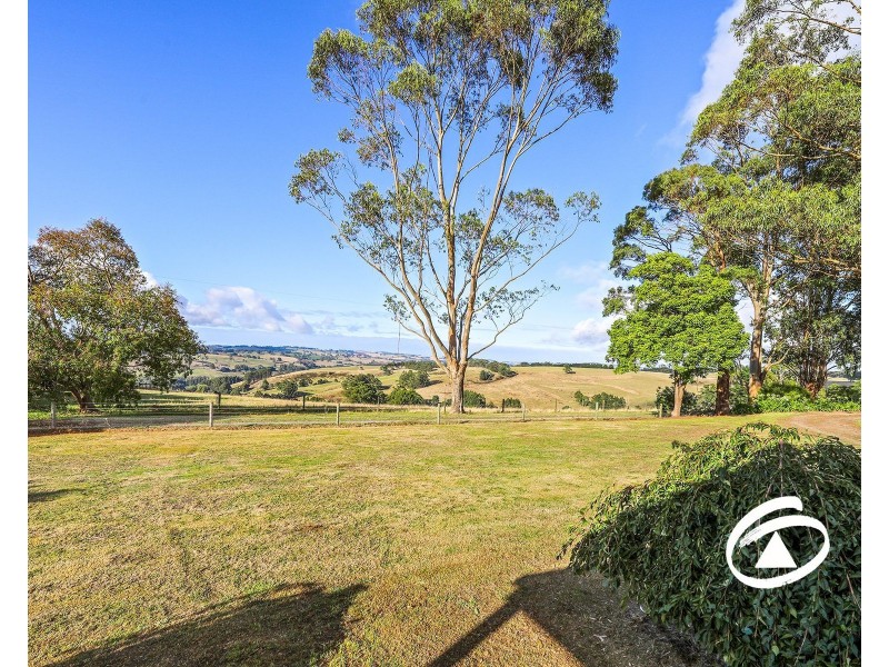 144 Weirs Road, Narracan VIC 3824