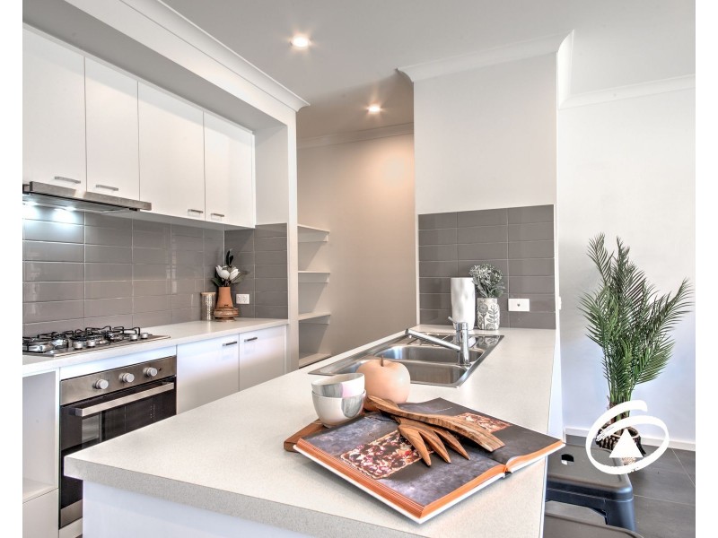 38 Renam Street, Pakenham VIC 3810