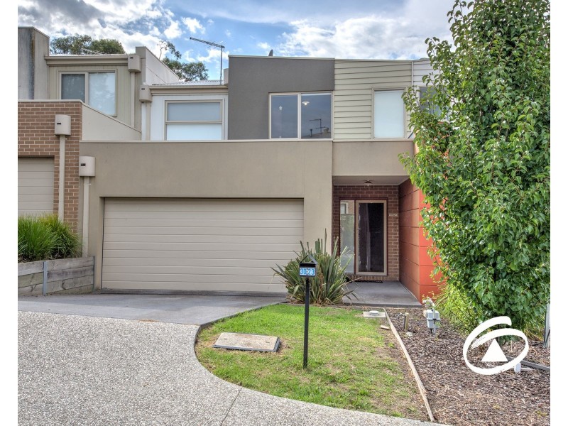 30/23 Atlantic Drive, Pakenham VIC 3810