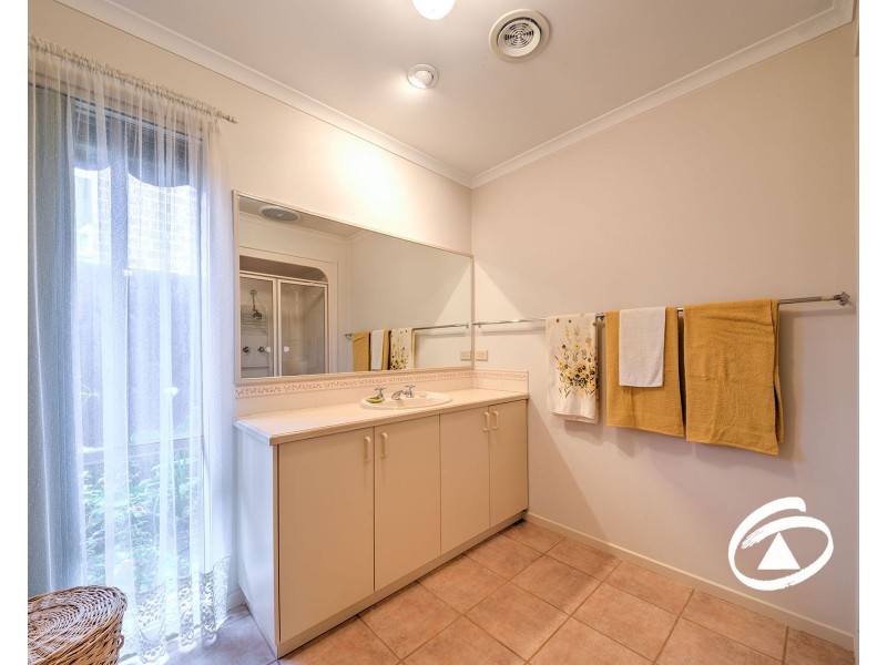 1A Anderson Street, Pakenham VIC 3810