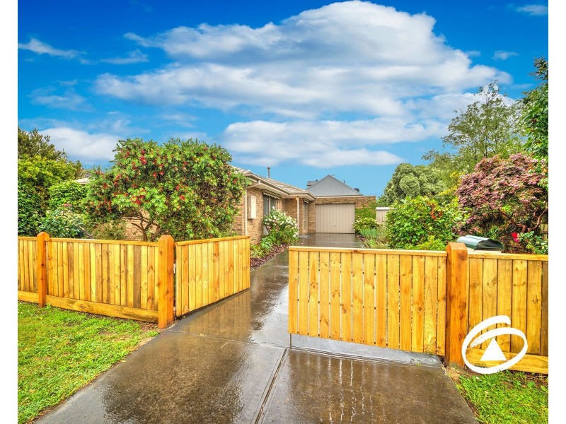 1A Anderson Street, Pakenham VIC 3810