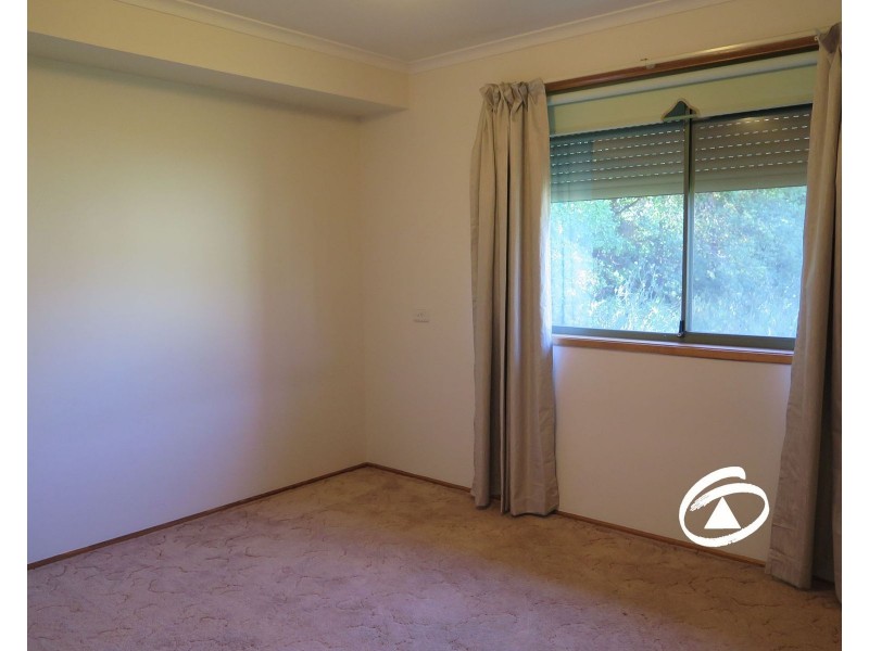 13 Sherriff Rise, Pakenham VIC 3810