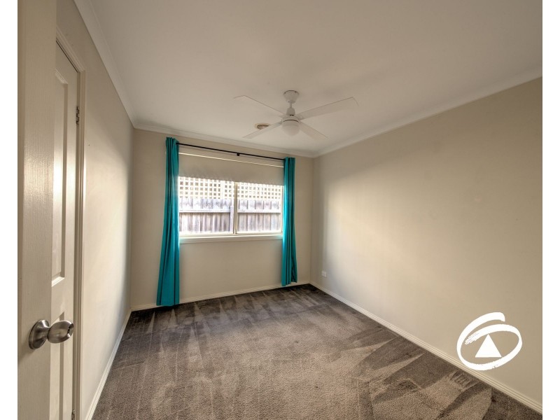 12 Shetland Court, Pakenham VIC 3810