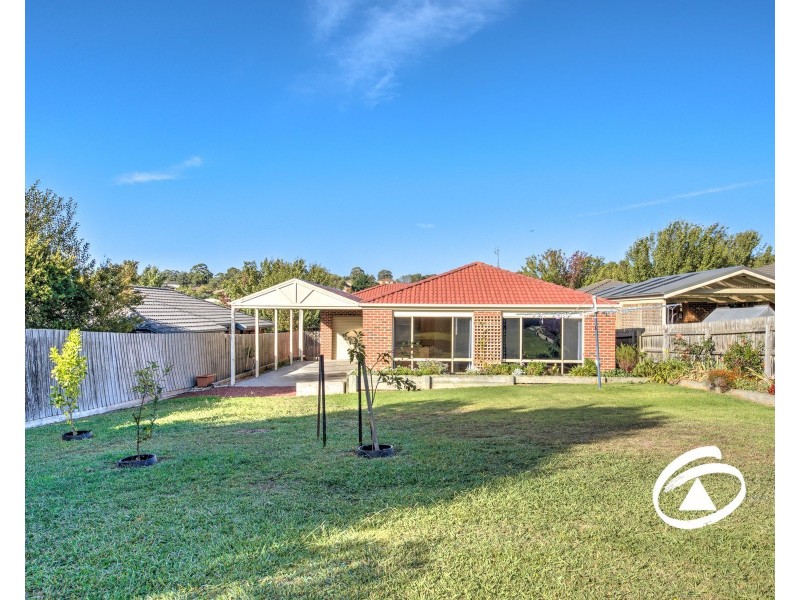 12 Shetland Court, Pakenham VIC 3810
