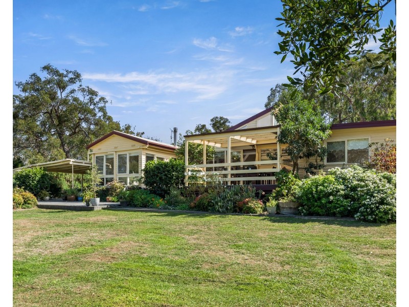 20 Koolbirra Road, Maryknoll VIC 3812