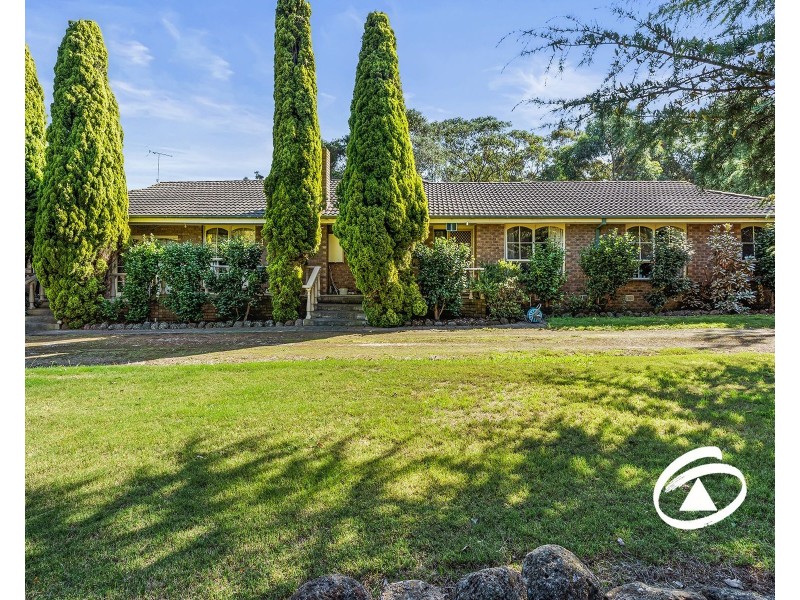 55 Ryan Road, Pakenham VIC 3810
