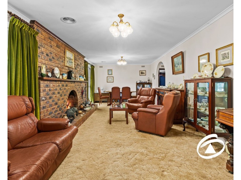 55 Ryan Road, Pakenham VIC 3810