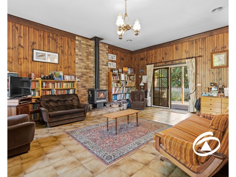 55 Ryan Road, Pakenham VIC 3810