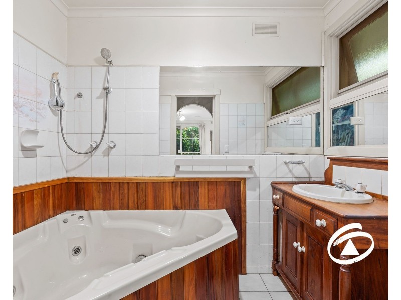 55 Ryan Road, Pakenham VIC 3810