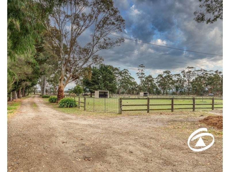 585 Edgar Road, Longwarry VIC 3816
