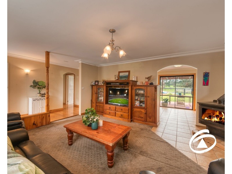 585 Edgar Road, Longwarry VIC 3816