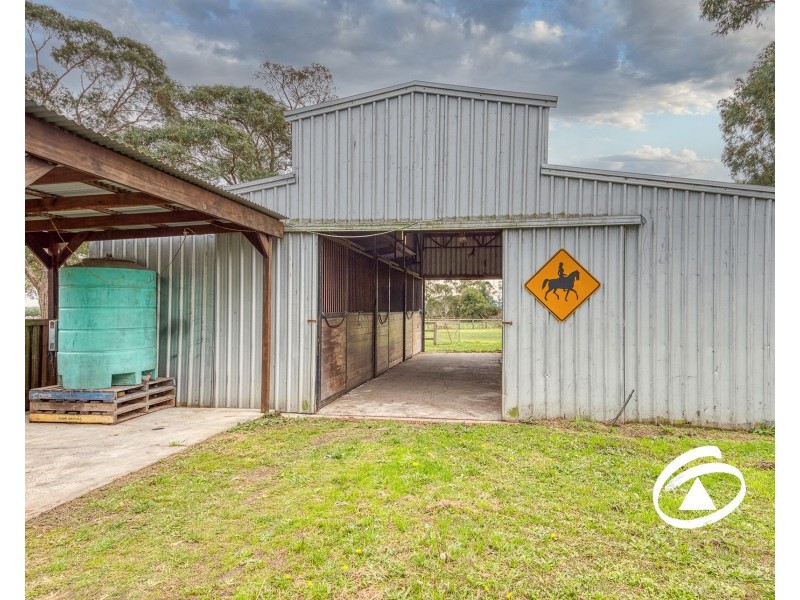 585 Edgar Road, Longwarry VIC 3816