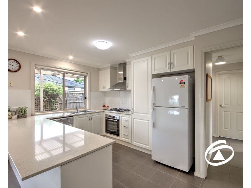 1/4 Anderson Street, Pakenham VIC 3810