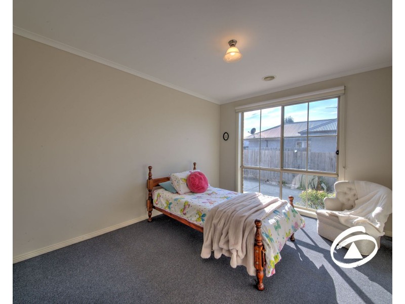 1/4 Anderson Street, Pakenham VIC 3810