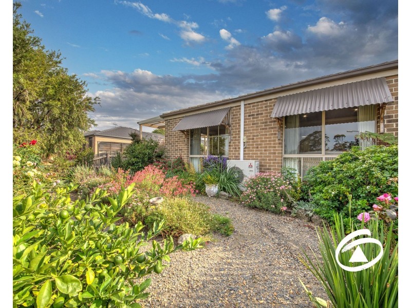 1/4 Anderson Street, Pakenham VIC 3810