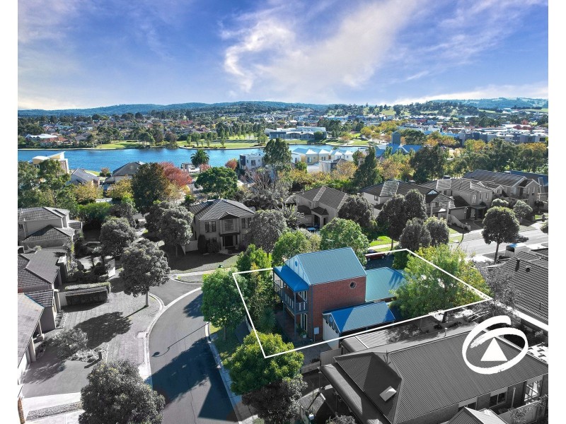16 Spring Circuit, Pakenham VIC 3810