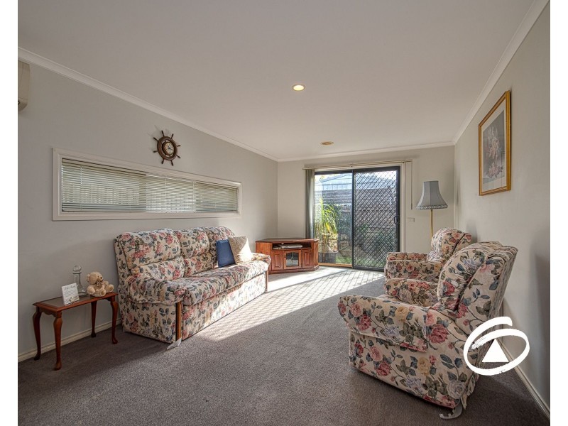 6 Samchelle Place, Pakenham VIC 3810