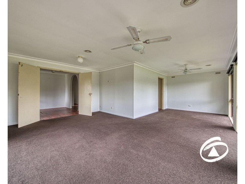 21 Main Street, Nar Nar Goon VIC 3812