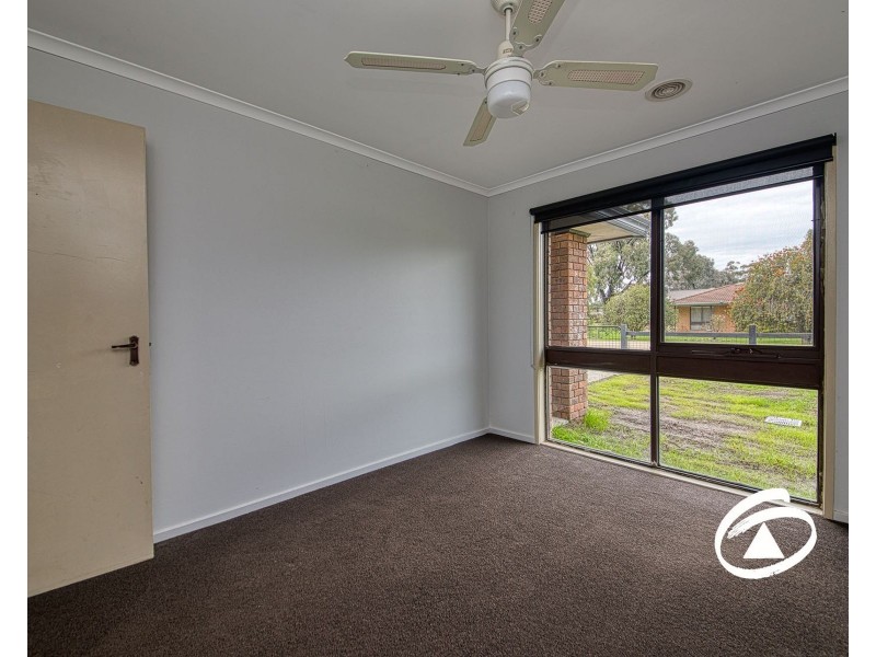 21 Main Street, Nar Nar Goon VIC 3812