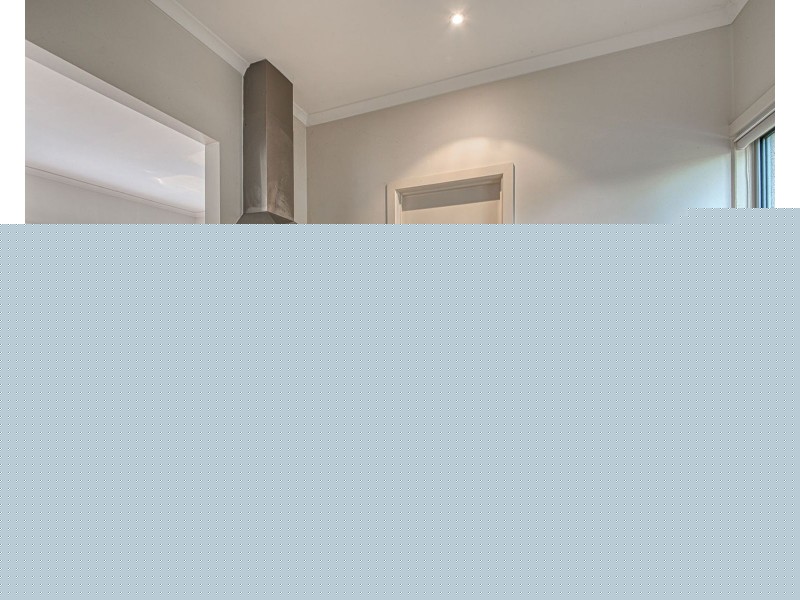 2/11 Howqua Place, Pakenham VIC 3810